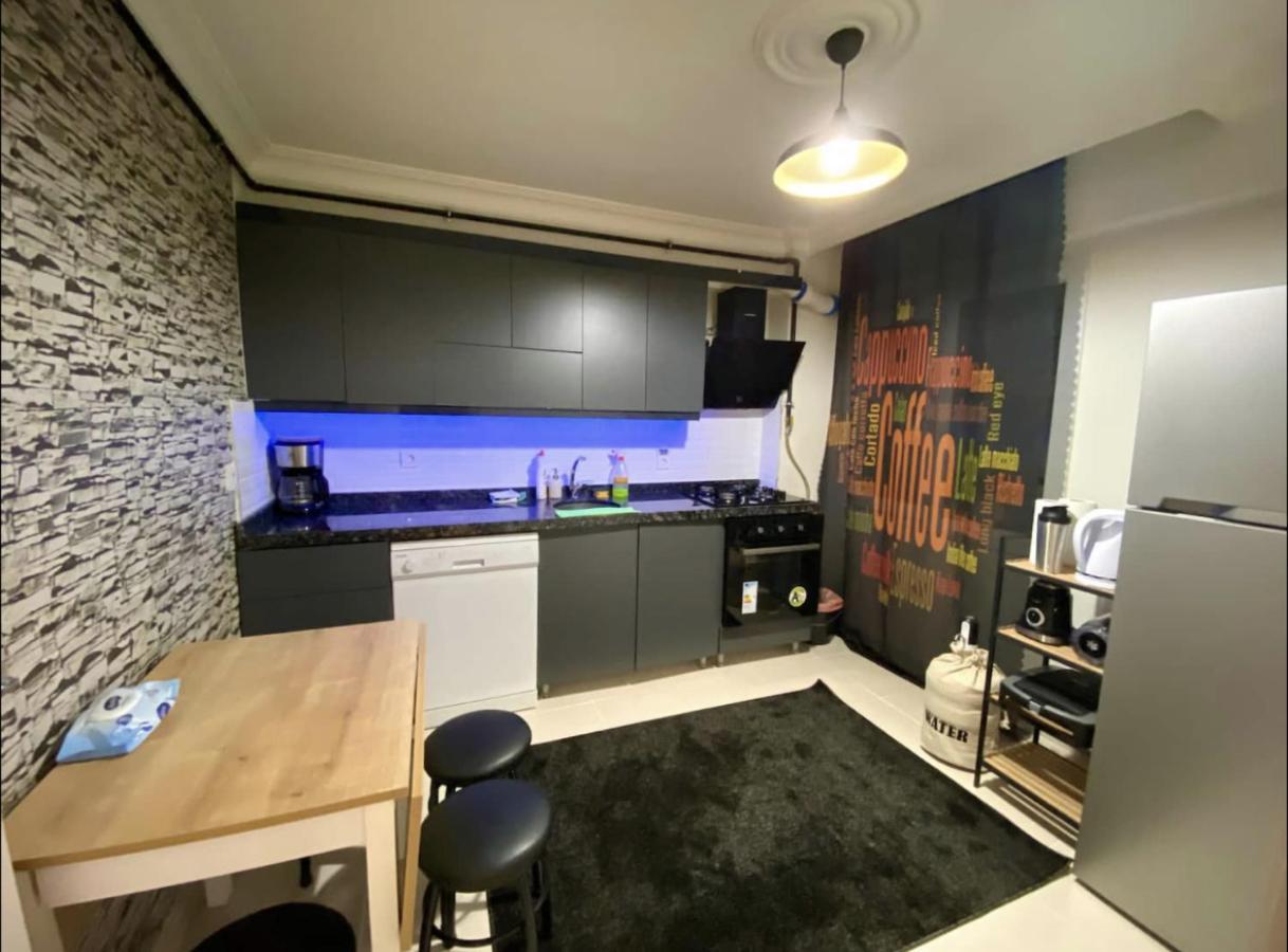 Cozy Big Sisli Apartment , Ac, Modern &For Family,Friendly In Center Istanbul Exterior foto